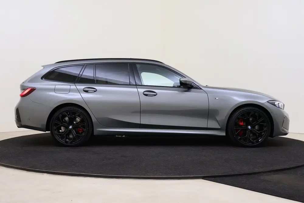 BMW 3-serie 330e M Sport Automaat uit 2026, foto 7