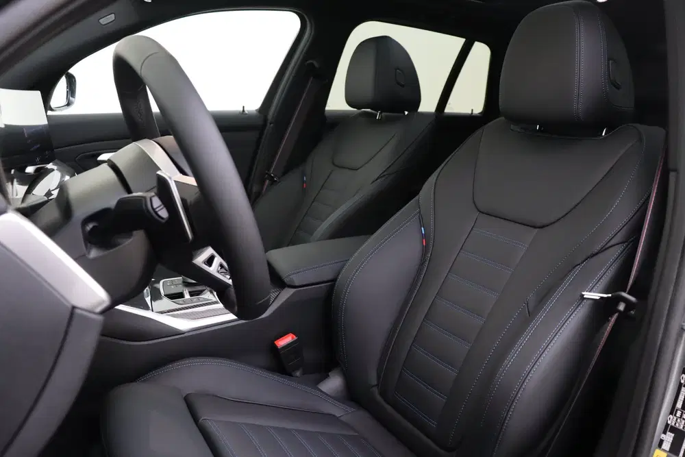 BMW 3-serie 330e M Sport Automaat uit 2026, foto 8