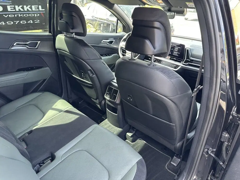 Kia Sportage 1.6 T-GDi Dark Edition MHEV 17 DKM (bj 202 uit 2025, foto 13
