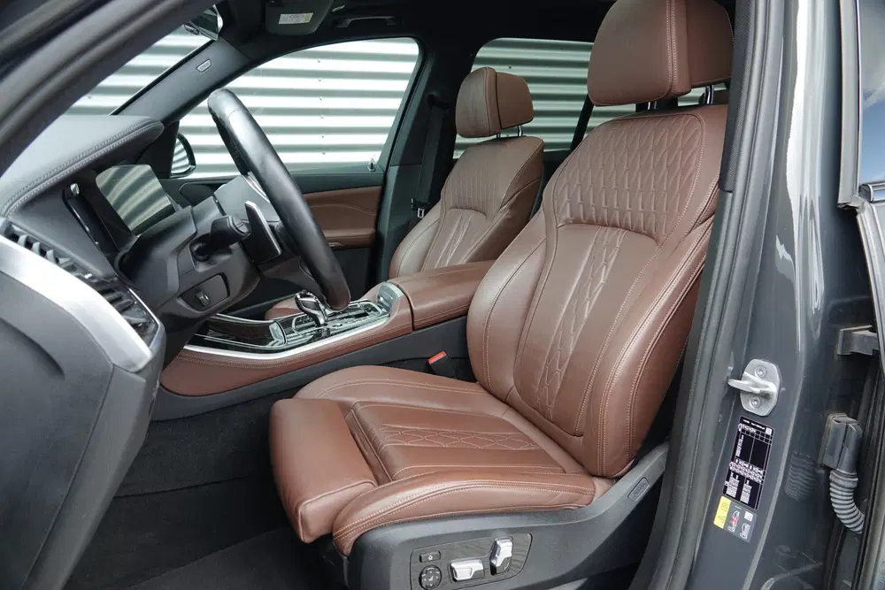 BMW X5 xDrive45e High Executive uit 2021, foto 13