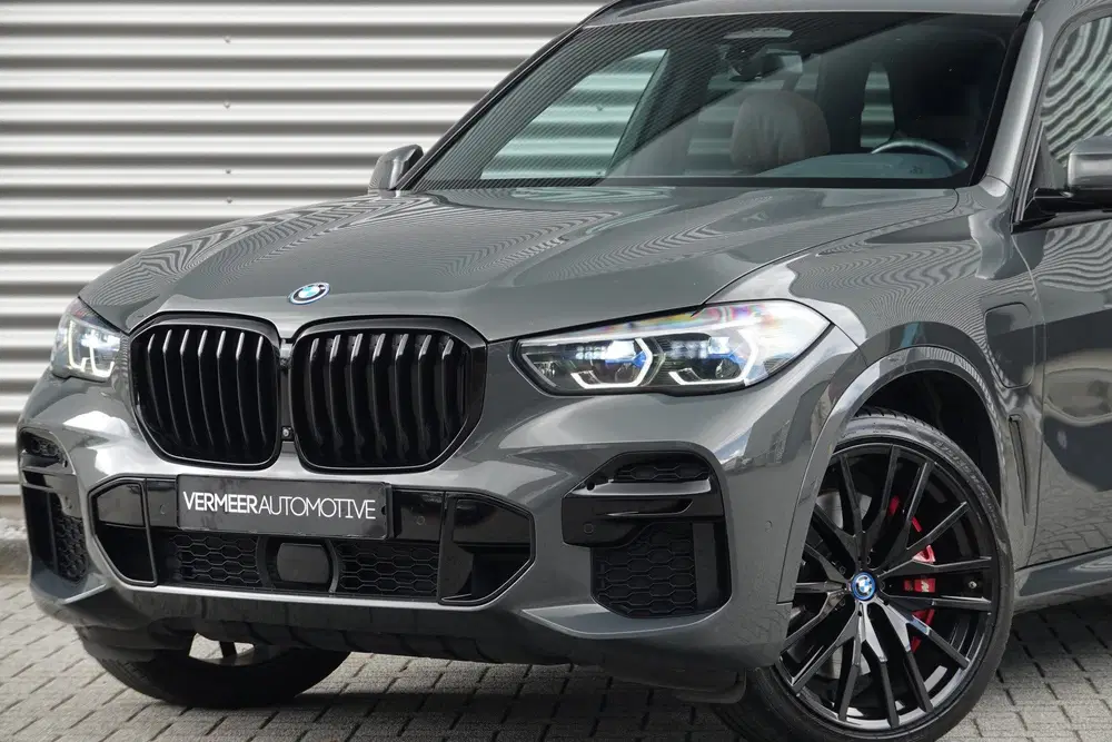 BMW X5 xDrive45e High Executive uit 2021, foto 15