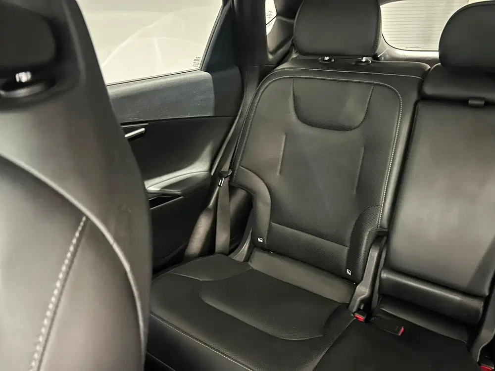 Kia EV6 77 uit 2023, foto 7