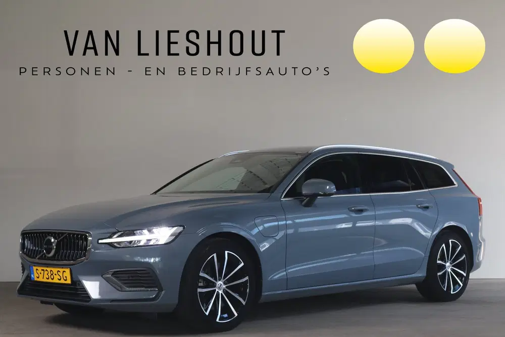 Volvo V60 2.0 T6 Plug-in hybrid AWD Core Bright uit 2023