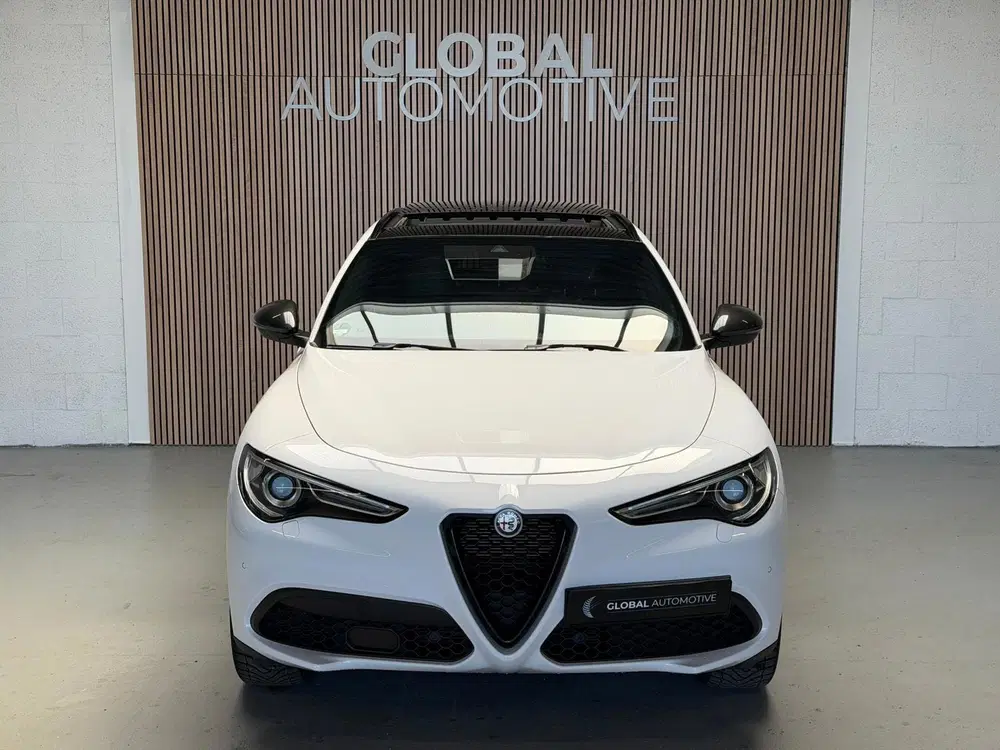 Alfa Romeo Stelvio 2.0 T AWD B-Tech uit 2019, foto 5