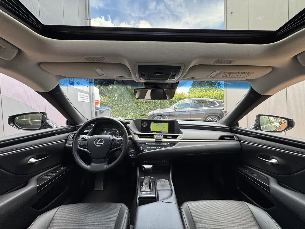 Lexus ES 300h Business Dealer Onderhouden Mooie aut uit 2020, foto 6
