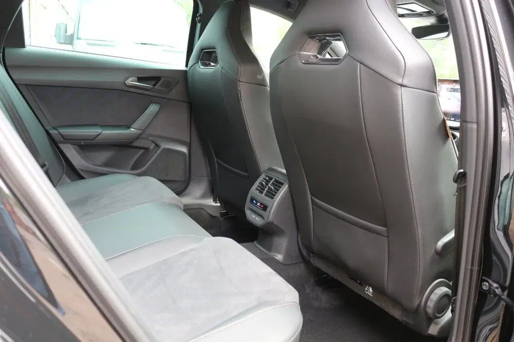 Cupra Leon LEON ST 1.5 TSI HYBRIED 272 PK VZ Performa uit 2024, foto 10