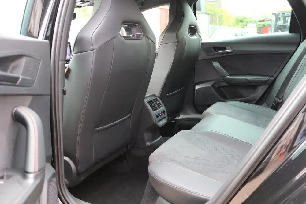 Cupra Leon LEON ST 1.5 TSI HYBRIED 272 PK VZ Performa uit 2024, foto 11