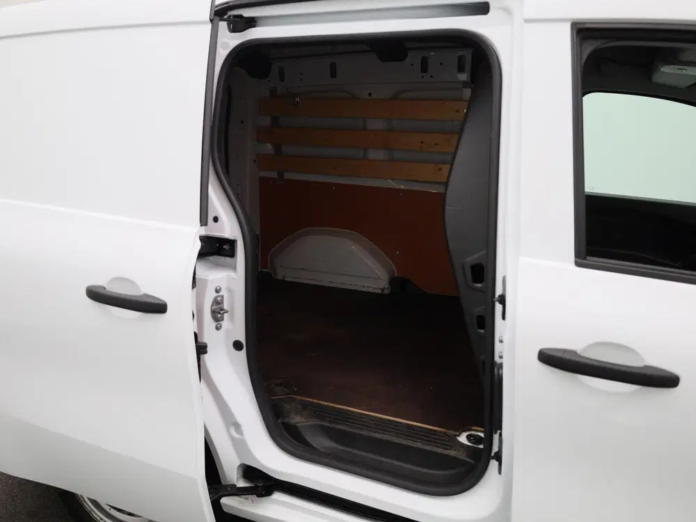 Renault Kangoo 1.5 Blue dCi 75 Luxe L1 uit 2022, foto 10