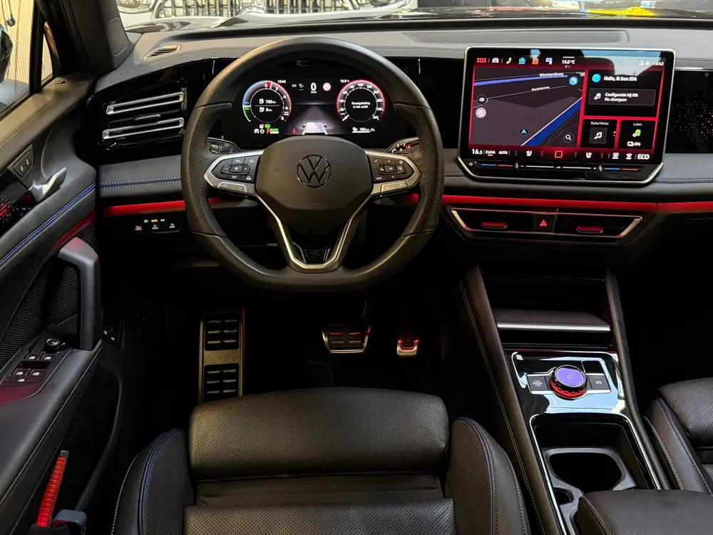 Volkswagen Tiguan 1.5 eHybrid 3X R-Line Business uit 2024, foto 2