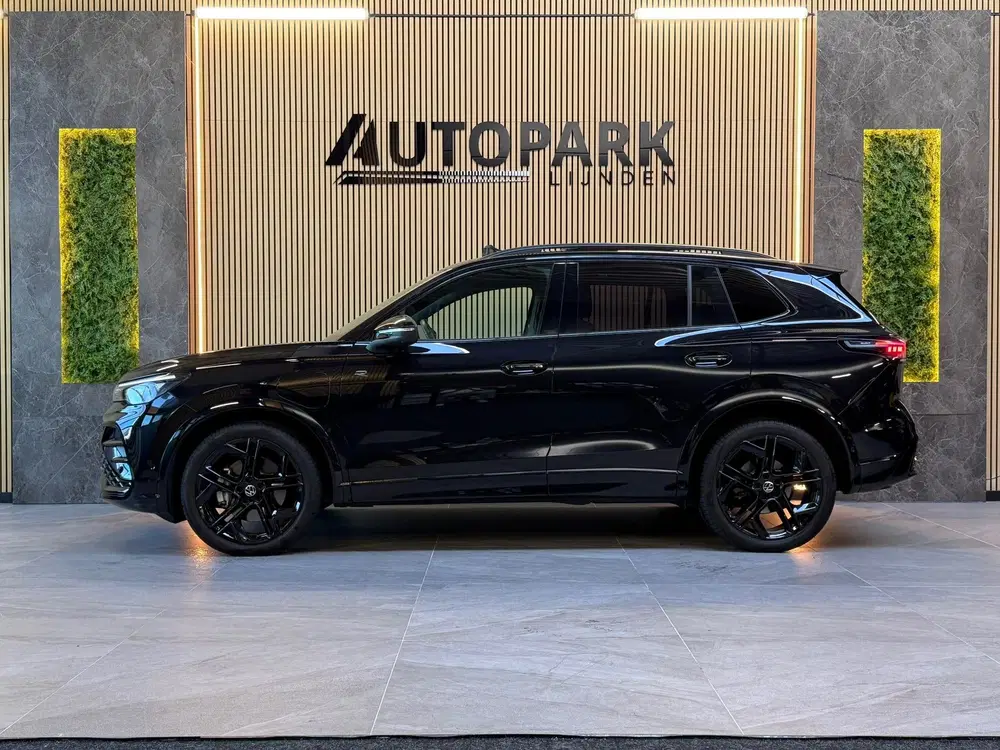 Volkswagen Tiguan 1.5 eHybrid 3X R-Line Business uit 2024, foto 3
