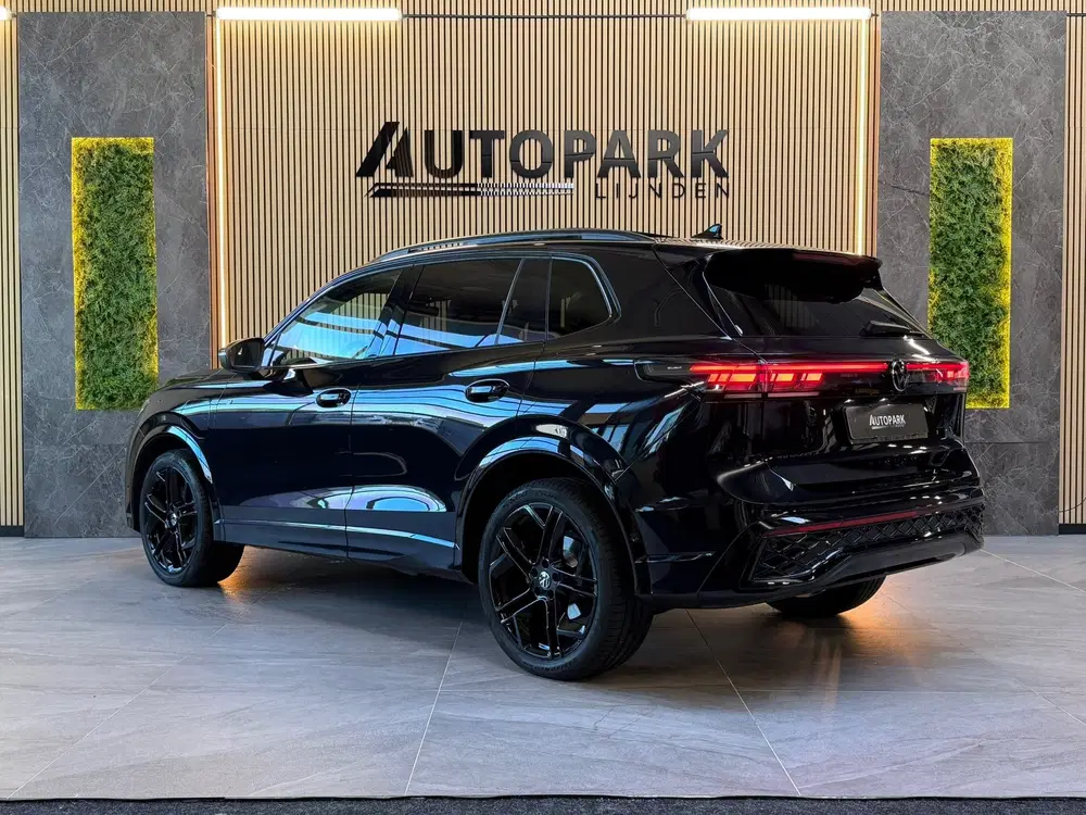 Volkswagen Tiguan 1.5 eHybrid 3X R-Line Business uit 2024, foto 4