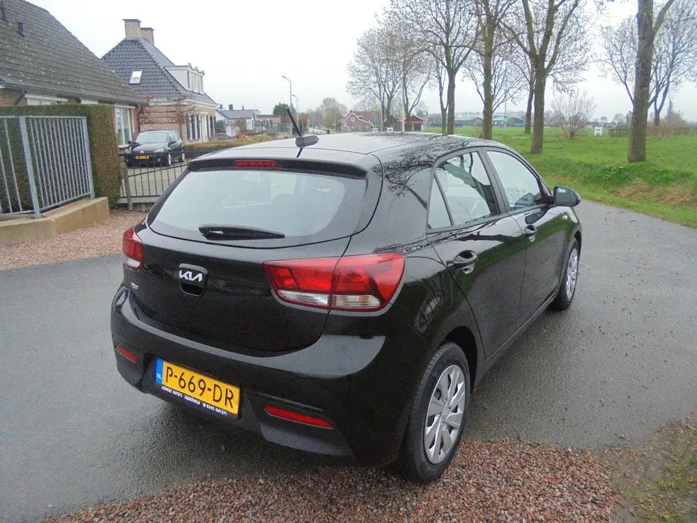 Kia Rio Kia Rio 1.0 benzine Comfortline airco 75.0 uit 2022, foto 3