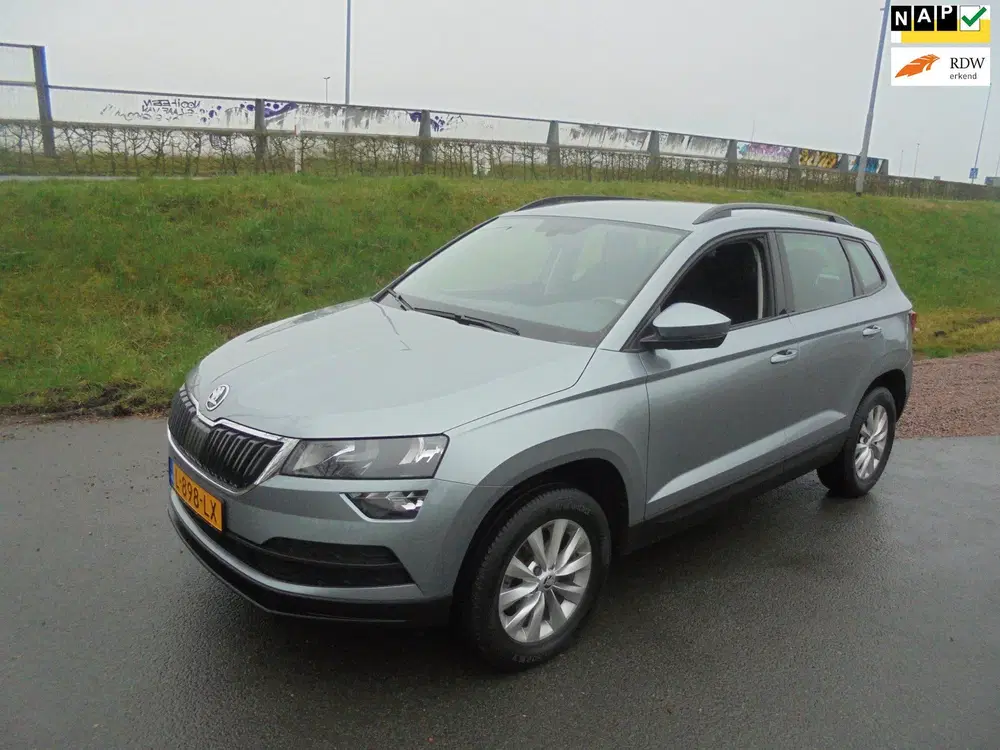 Skoda Karoq Skoda Karoq 1.5 benzine Automaat airco ecc uit 2021