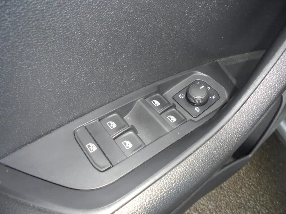 Skoda Karoq Skoda Karoq 1.5 benzine Automaat airco ecc uit 2021, foto 11