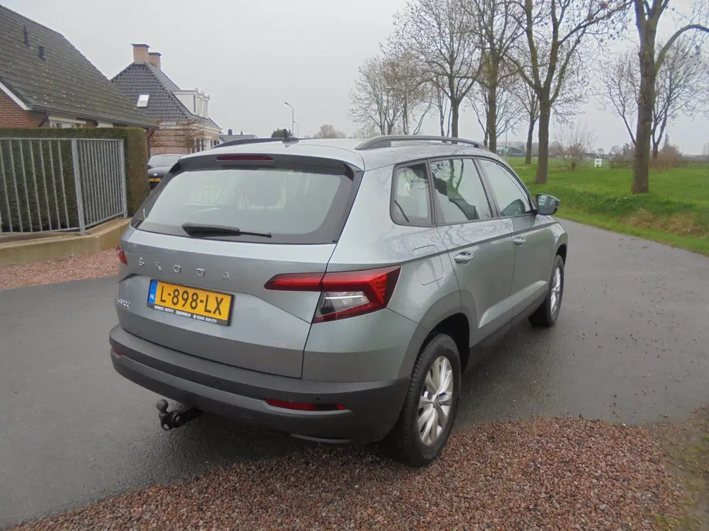 Skoda Karoq Skoda Karoq 1.5 benzine Automaat airco ecc uit 2021, foto 3