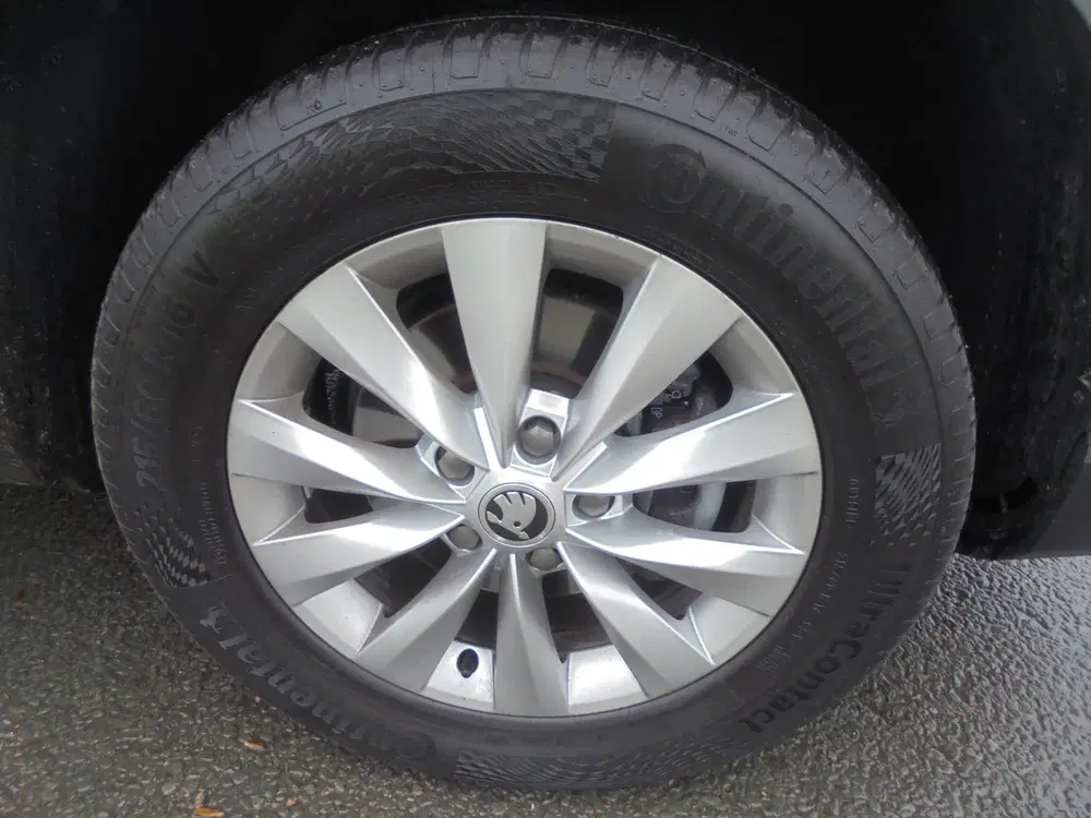 Skoda Karoq Skoda Karoq 1.5 benzine Automaat airco ecc uit 2021, foto 8