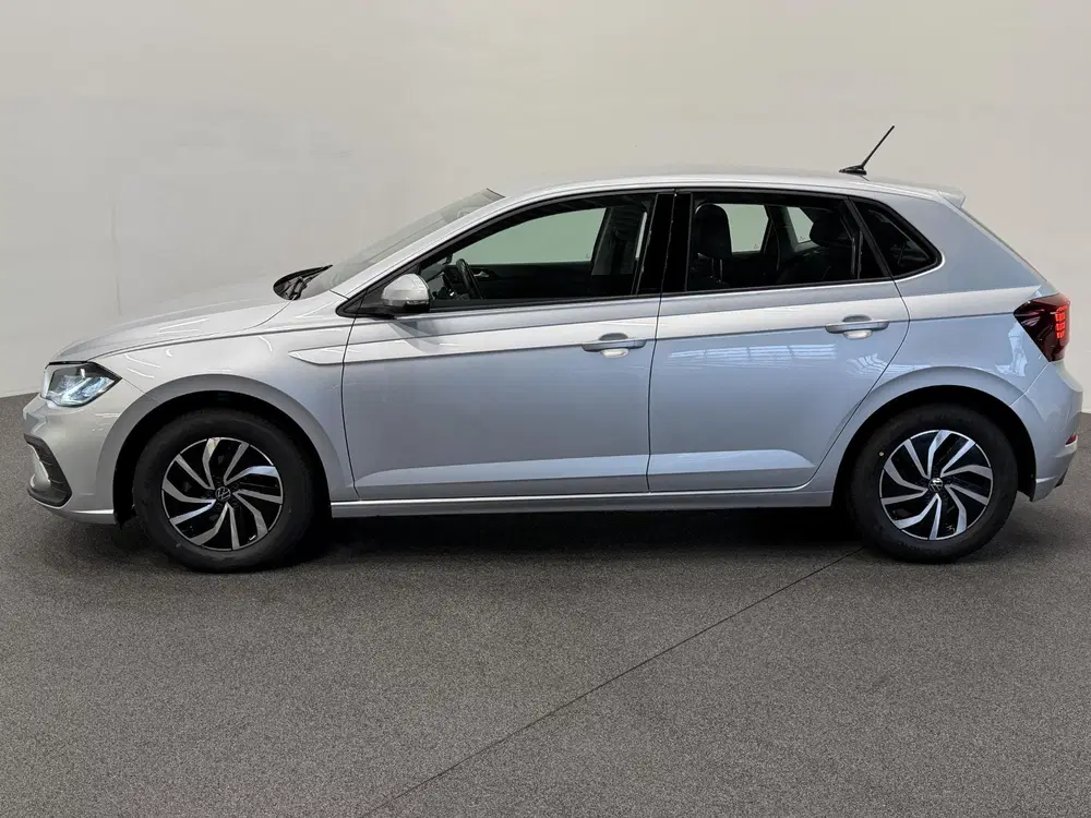 Volkswagen Polo 1.0 TSI Life Navigatie Apple Carplay uit 2023, foto 10