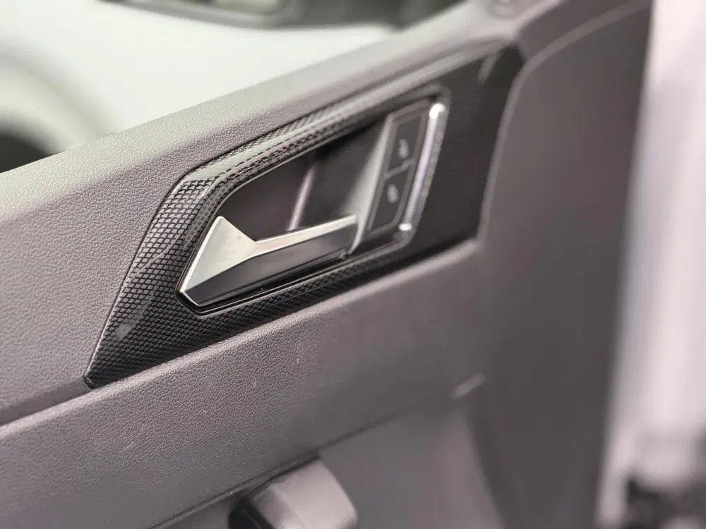 Volkswagen Polo 1.0 TSI Life Navigatie Apple Carplay uit 2023, foto 12