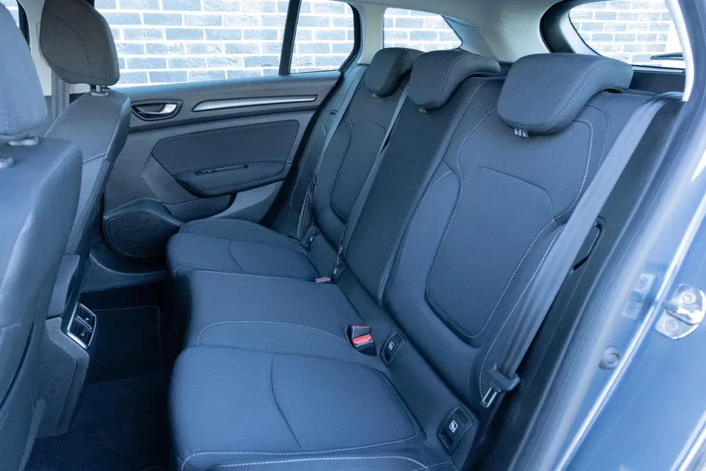 Renault Megane Mégane Estate 1.3 TCe 140 EDC Business Zen uit 2021, foto 11