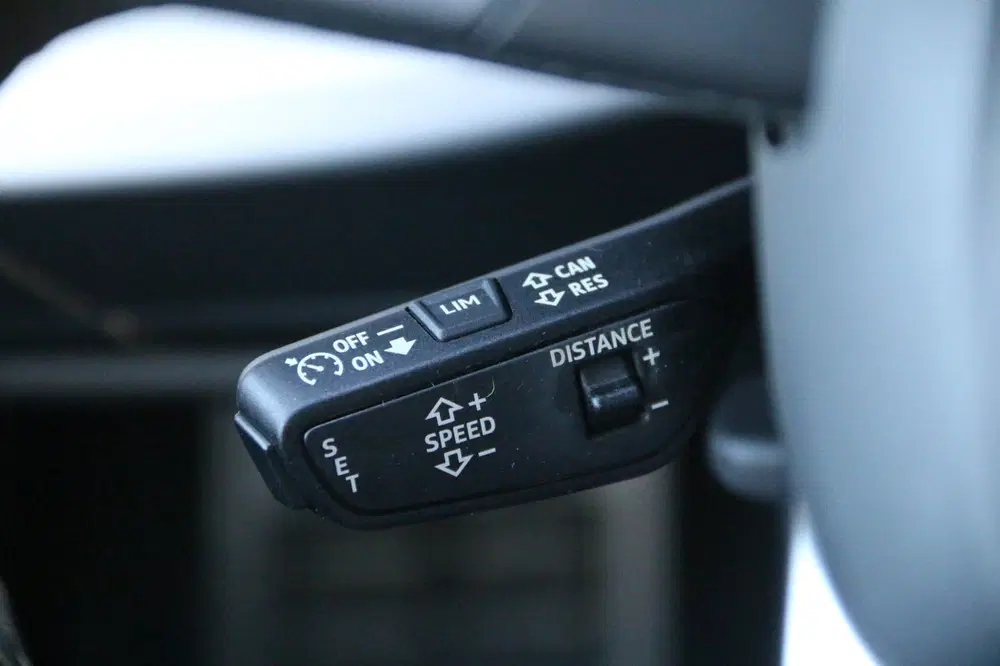 Audi Q8 55 TFSI e quattro S-LINE PANO-DAK BTW-AUTO uit 2022, foto 14