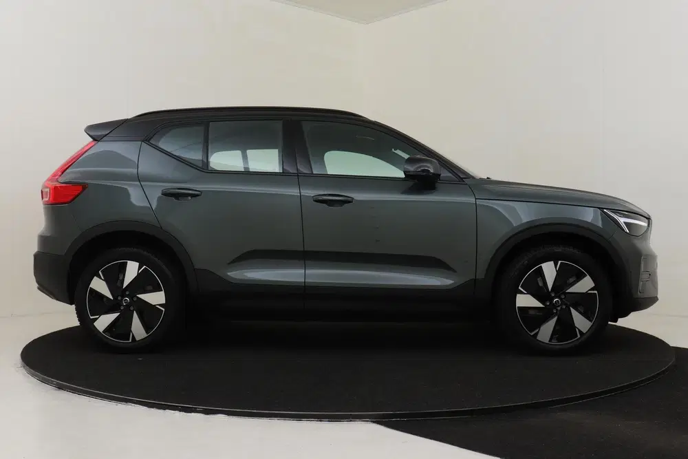 Volvo EX40 SINGLE MOTOR EXTENDED RANGE ULTRA EUROPA 8 uit 2026, foto 13