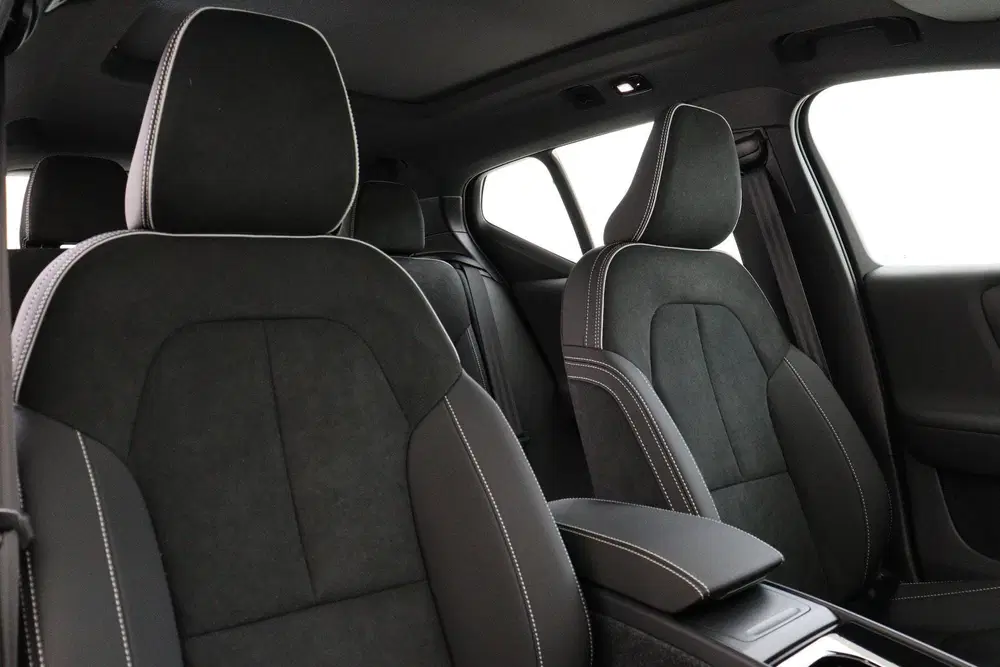 Volvo EX40 SINGLE MOTOR EXTENDED RANGE ULTRA EUROPA 8 uit 2026, foto 14