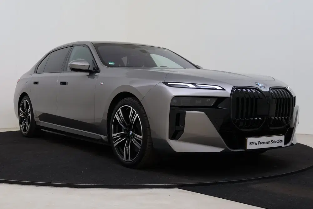 BMW i7 eDrive50 High Executive M Sport uit 2024, foto 13