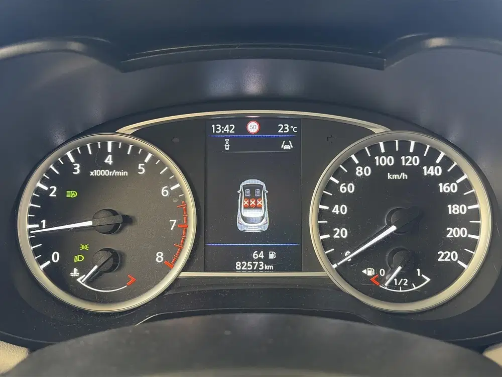 Nissan Micra 1.0 IG-T 92pk N-Design uit 2022, foto 15