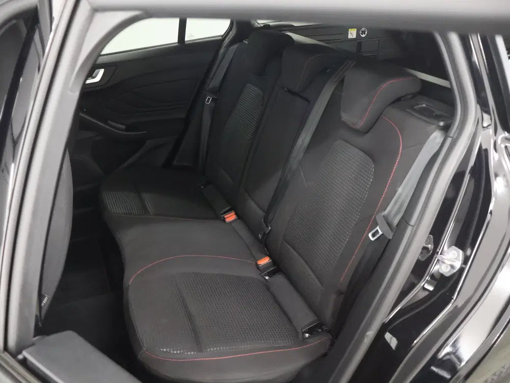 Ford Focus 1.0 EcoBoost Hybrid ST Line uit 2023, foto 11