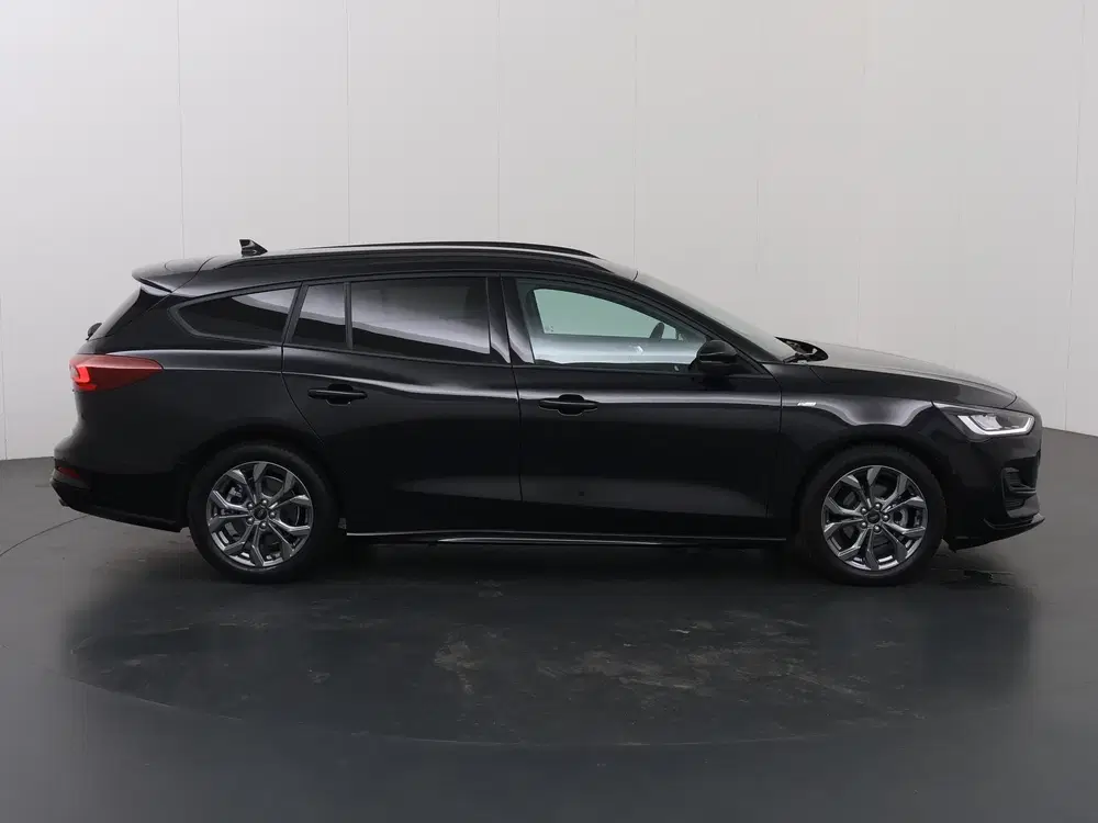 Ford Focus 1.0 EcoBoost Hybrid ST Line uit 2023, foto 6