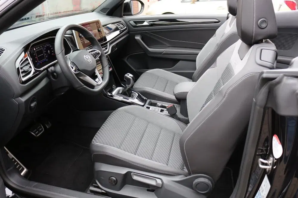 Volkswagen T-Roc VW T-ROC CABRIO R-LINE 1.5 TSI 150 PK DSG uit 2022, foto 12