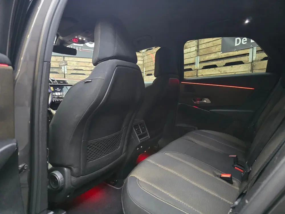 DS Automobiles DS 7 Crossback DS 7 Crossback 1.6 PureTech So Chic Xenon uit 2019, foto 6