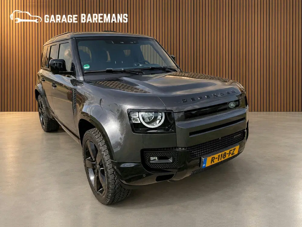 Land Rover Defender 2.0 P400e 110 X-Dynamic S LUCHTVERIN uit 2022