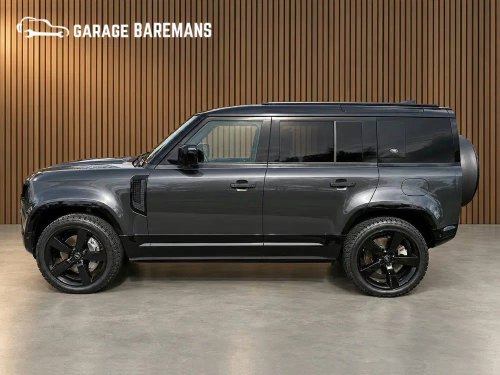 Land Rover Defender 2.0 P400e 110 X-Dynamic S LUCHTVERIN uit 2022, foto 4