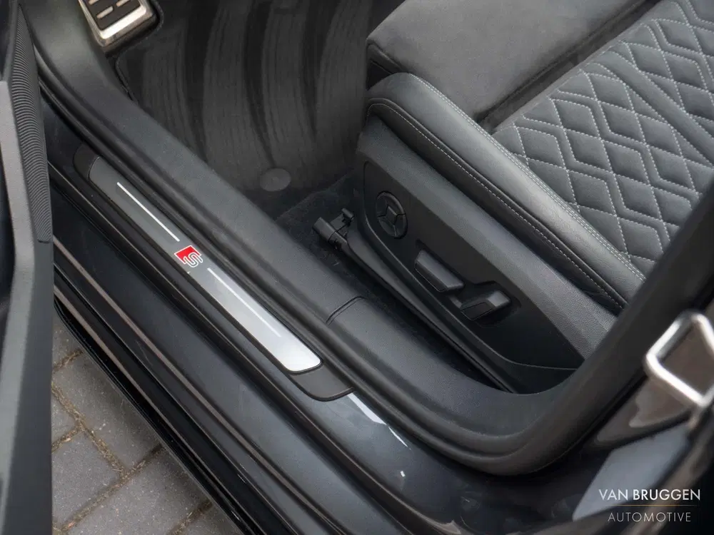 Audi A3 35 TFSI S-Line Pano B&O RS-Stoelen Sfeer C uit 2023, foto 12