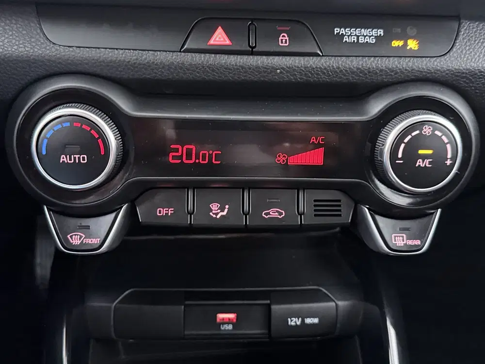 Kia Stonic 1.0 T-GDi MHEV DynamicLine uit 2025, foto 10