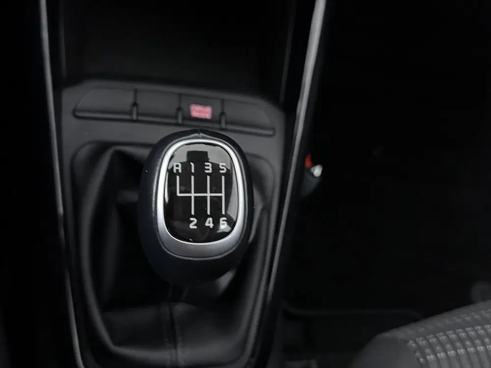 Kia Stonic 1.0 T-GDi MHEV DynamicLine uit 2025, foto 11