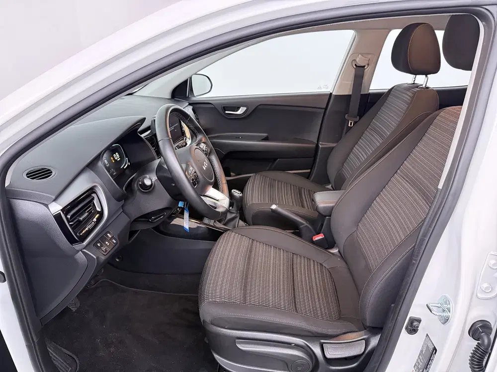 Kia Stonic 1.0 T-GDi MHEV DynamicLine uit 2025, foto 4