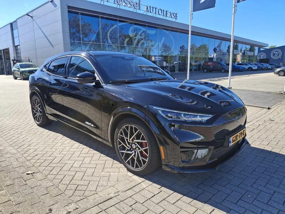 Ford Mustang Mach-E GT Extended AWD 98 kWh uit 2023, foto 2