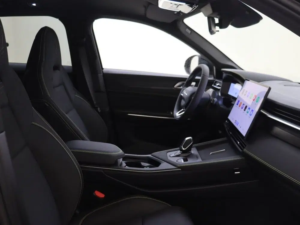 Lynk & Co 01 uit 2026, foto 11