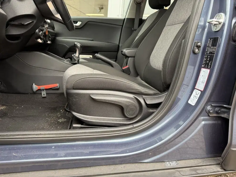 Kia Stonic 1.0 T-GDi DynLine uit 2019, foto 13