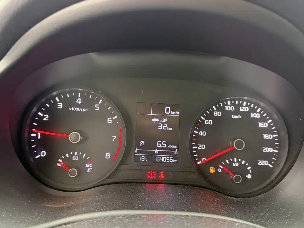 Kia Stonic 1.0 T-GDi DynLine uit 2019, foto 3