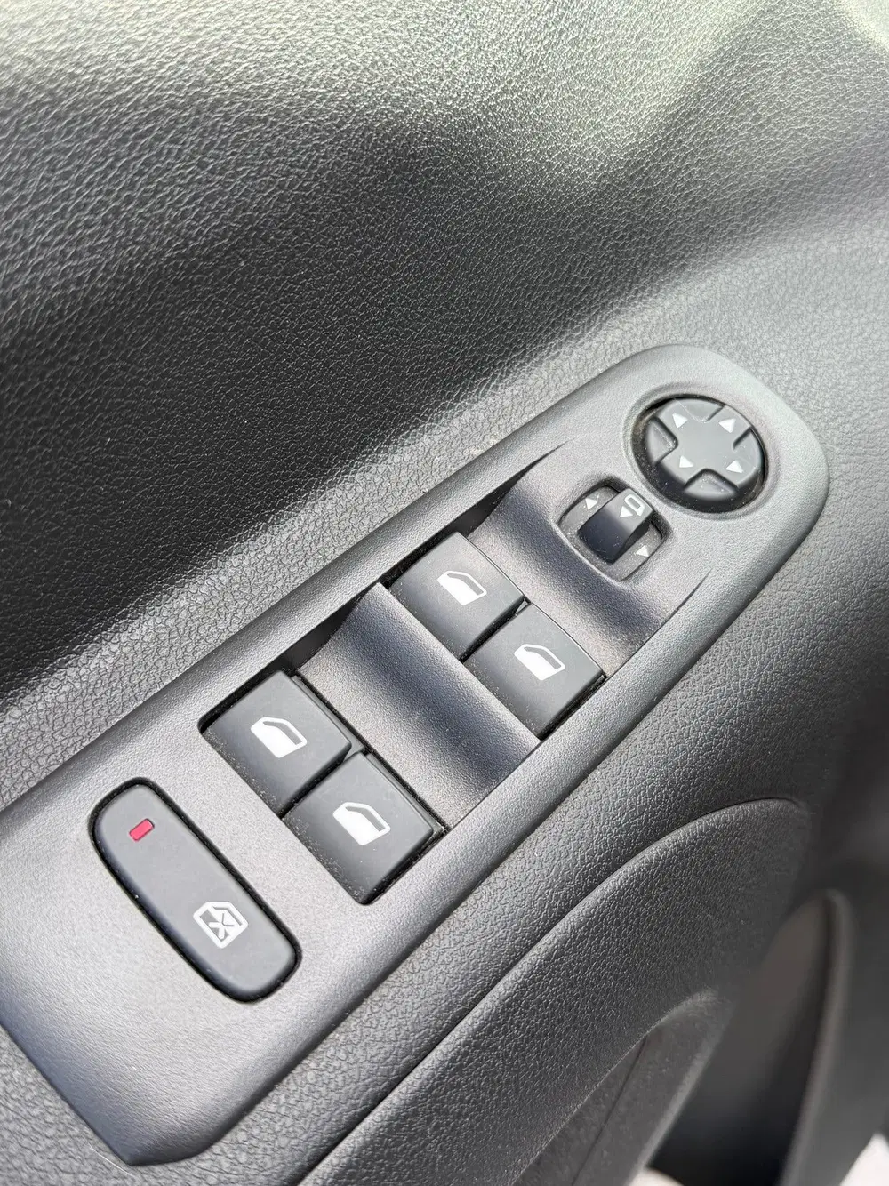 Opel Combo 1.2 Turbo uit 2019, foto 14
