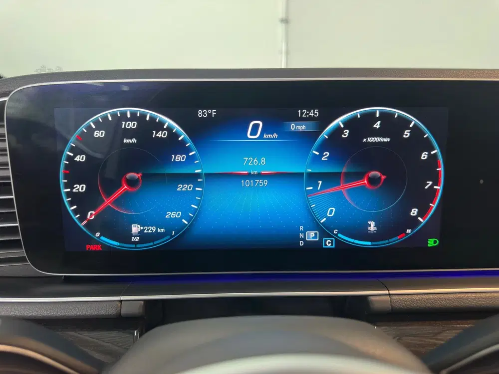 Mercedes-Benz GLE uit 2020, foto 10