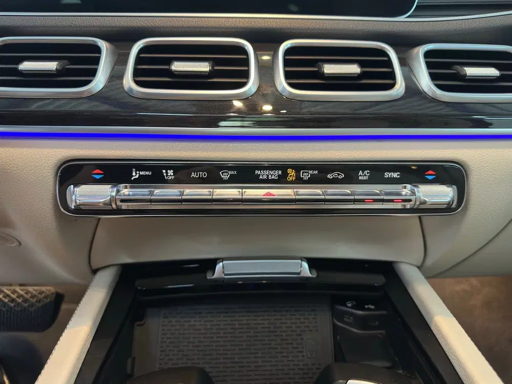 Mercedes-Benz GLE uit 2020, foto 14