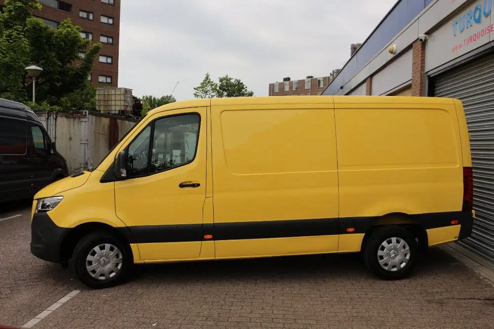 Mercedes-Benz Sprinter Benz Sprinter 319 CDI V6 L2H1 7G Aut Airco uit 2019, foto 3