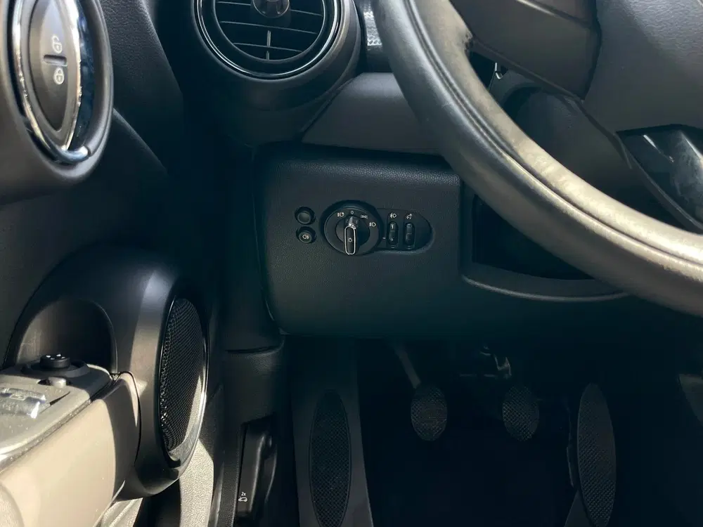 Mini Cooper 1.5 Cooper uit 2019, foto 15