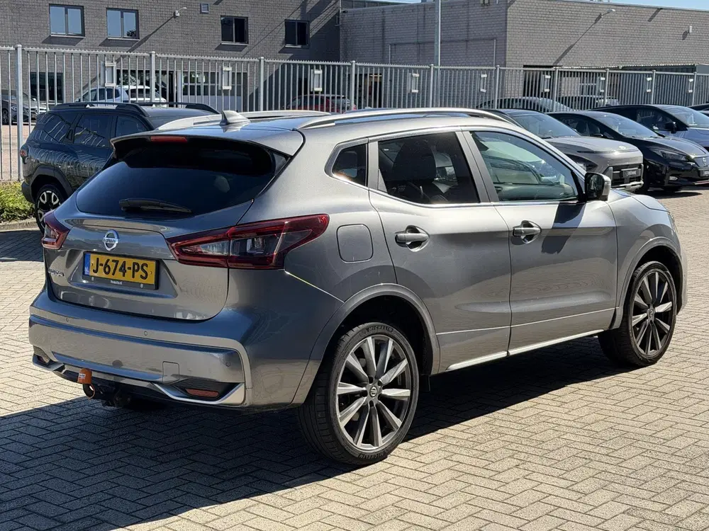 Nissan Qashqai 1.3 DIG-T Tekna + uit 2020, foto 2