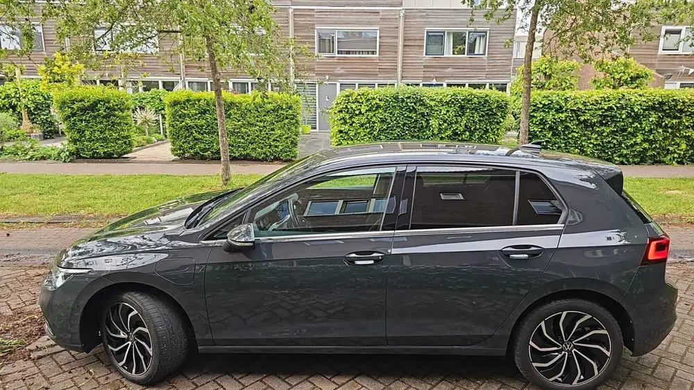 Volkswagen Golf Golf 1.4 TSI Phev 204pk 5D DSG 2021 Grijs uit 2021, foto 13