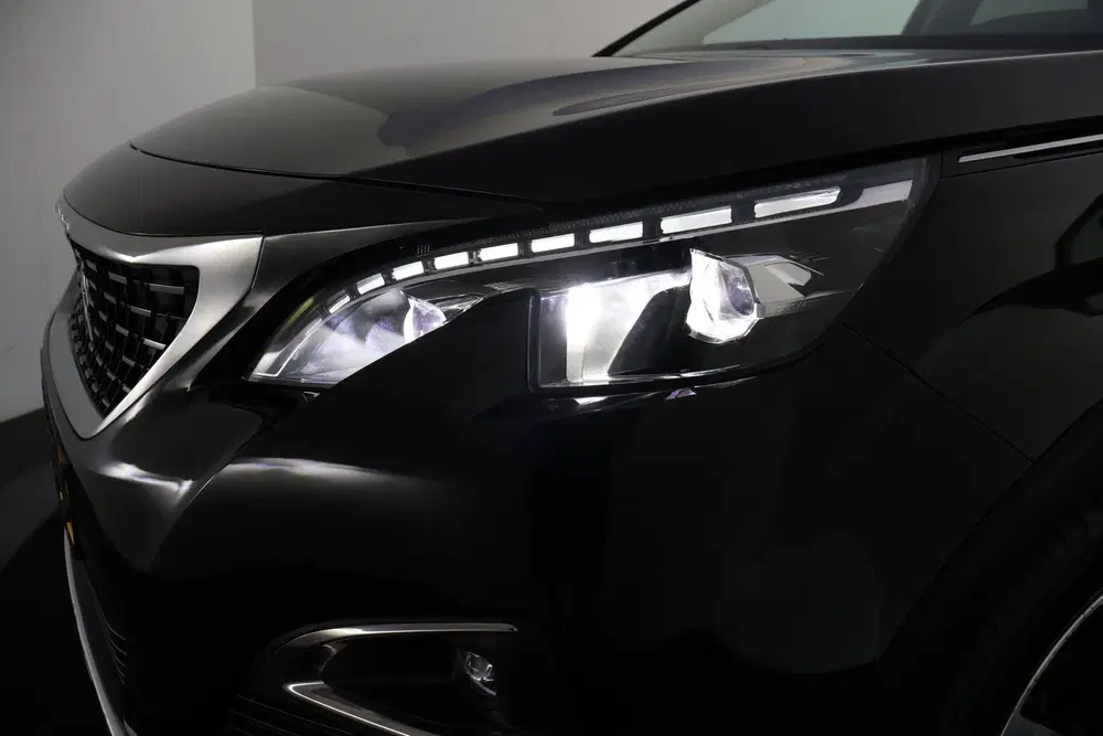Peugeot 3008 1.6 HYbrid 225 ALLURE Pack FULL LED uit 2020, foto 13